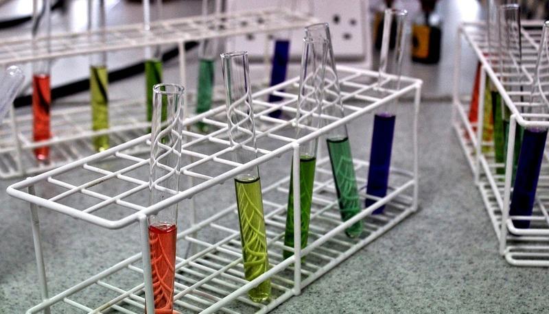 Spettrofotometria di fiamma in assorbimento atomico articolo