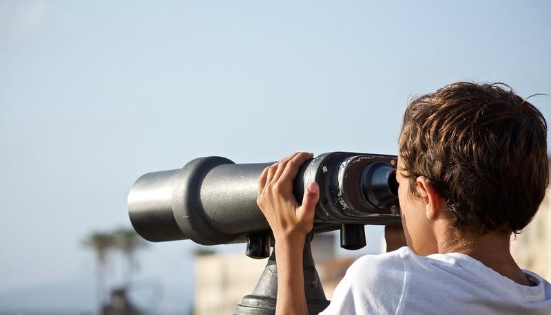 Lavorare per un domani migliore non significa rinunciare a vivere il presente. Esponete le vostre considerazioni articolo