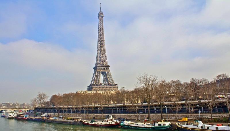 Paris articolo