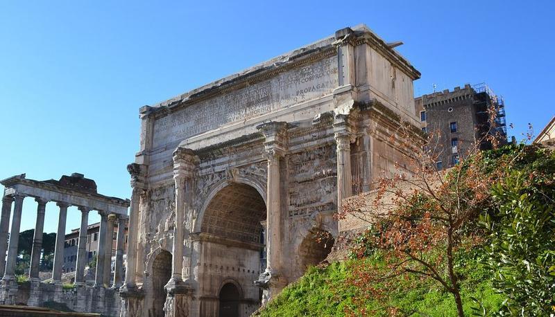 Storia dell'Impero romano - Da Diocleziano a Costantino articolo
