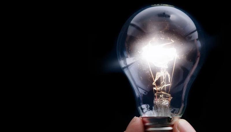 Biografia di Thomas Edison: l’inventore della lampadina a incandescenza articolo