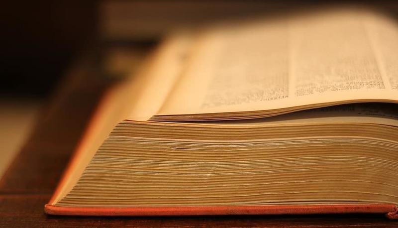 Novella di Simona e Pasquino nel Decameron di Boccaccio articolo