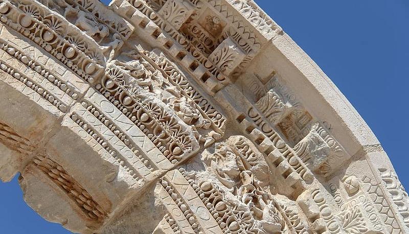 Impero del terrore: il popolo guerriero degli Assiri articolo