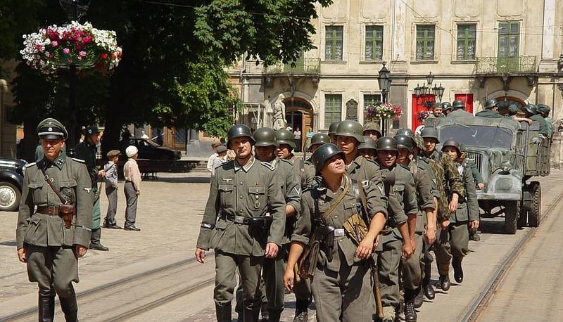 Fascismo: intellettuali contrari e favorevoli articolo