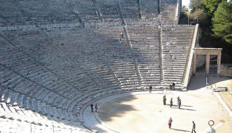 Tragedia greca di età classica articolo