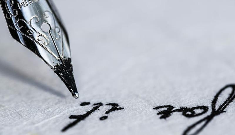 La vita e l'opera di Emily Dickinson: tra poesia e solitudine articolo