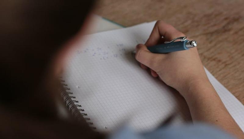 Numeri complessi, definizioni, operazioni e rappresentazioni articolo