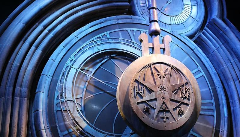 Harry Potter e la pietra filosofale di J.K. Rownling articolo