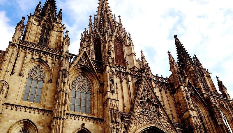 Architettura gotica: caratteristiche ed esponenti principali articolo
