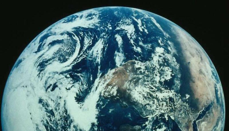 L'importanza della teoria copernicana e il profilo di Nicola Copernico articolo