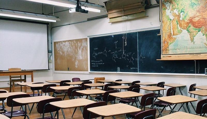 John Locke: l’opera “I pensieri sull’educazione” articolo
