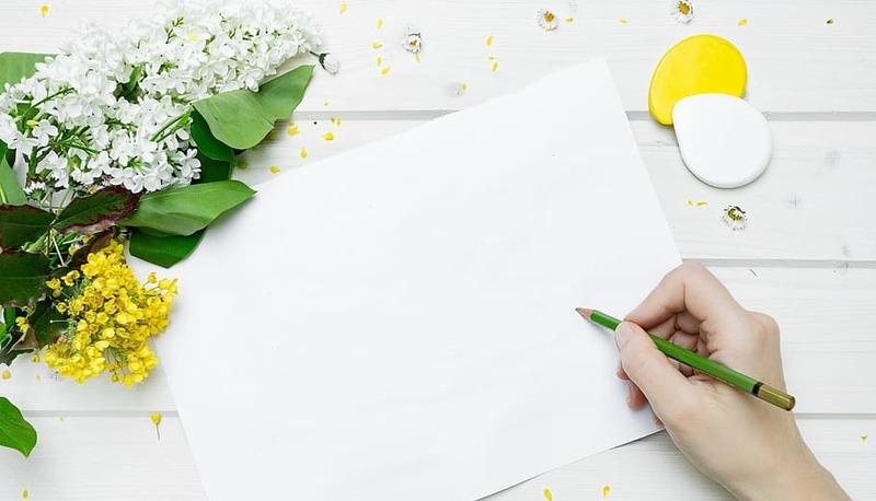 Frasi con il verbo essere in francese articolo