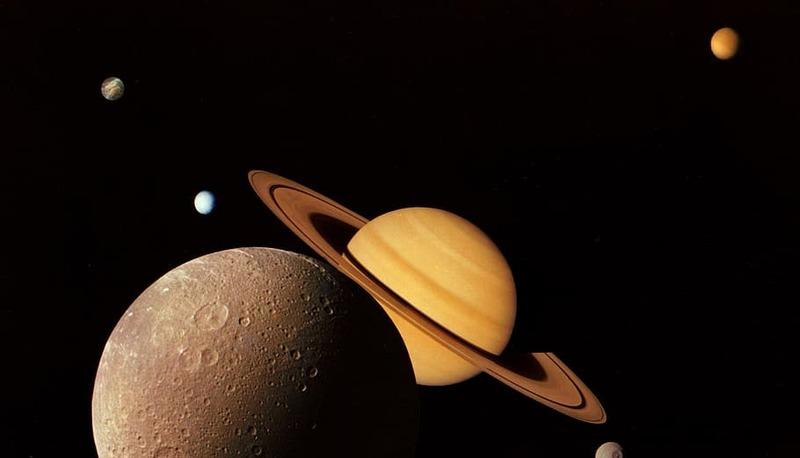 Gli anelli di Saturno: composizione e origine articolo