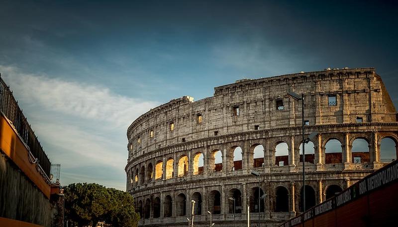 Anfiteatro Flavio (Colosseo): descrizione, architettura e curiosità su una delle sette meraviglie del mondo articolo