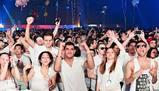 White Party: scatenatevi, ma in total white