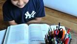 Niente scuola, si studia a casa