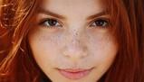 Arriva il freckling, lentiggini tatuate che sembrano vere