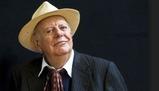 Dario Fo: il comico in rivolta e il suo impatto rivoluzionario nel teatro