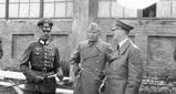 Analisi delle Dittature del XX Secolo: Fascismo, Nazismo e Stalinismo