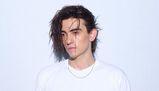 Sanremo 2022, Michele Bravi canta Inverno dei fiori: testo e significato