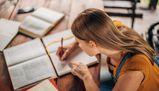 Metodo di studio Maturità: come usare l'Active Recall per ricordare autori e date chiave