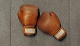 Fight club a scuola: incontro di boxe durante la ricreazione, due studenti verso la bocciatura
