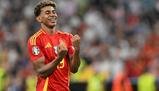 Mondiali 2026, non solo gol: i baby-calciatori che sono in età da Maturità