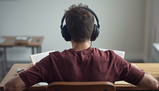 Maturità 2026, studio a suon di musica per 3 su 4: oltre a Venditti nelle playlist Brancale, Samurai Jay, Fred De Palma e Bad Bunny