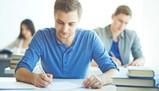 Insufficienze alla Maturità: la prova di matematica fa una strage e le famiglie insorgono