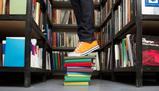 In Italia fino a 1.300 euro per il corredo scolastico, nel Nord Europa i libri li passa lo Stato: ecco dove sono gratuiti