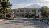 Etna, aeroporto chiuso a Catania: e le scuole?