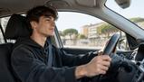 Bollo auto 2027, chi non lo pagherà? La guida completa per capire se la tua macchina è esente e cosa cambia per i neopatentati