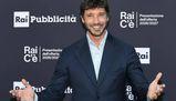 Regolamento Sanremo 2027: intelligenza artificiale, serata performance e tutte le novità