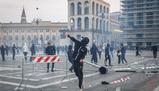 Decreto Sicurezza, "chi rompe paga" e fermo preventivo per gli under 18: cosa cambia da oggi