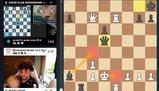 Scacchi, batte il campione Carlsen e impazzisce: si toglie i pantaloni in diretta