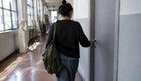 Andare in bagno a scuola? Solo in alcune ore: la circolare scatena la rivolta degli studenti