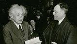 La straordinaria vita e le scoperte rivoluzionarie di Albert Einstein