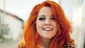 Noemi e Totti contro il cyber-bullismo