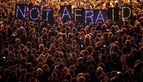Attentati a Parigi: non vince la paura