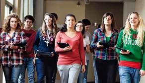 Iscrizioni online, 1 su 5 aspetta l'ultimo momento