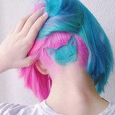 La tendenza della Primavera: capelli arcobaleno a forma di gattini