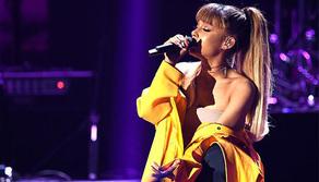 Ariana Grande torna sul palco a Manchester