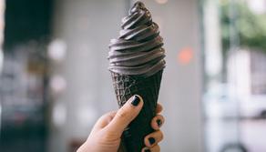 Black ice cream: il nuovo gusto nero che spopola su Instagram
