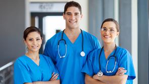 Professioni Sanitarie 2019: più posti, meno iscritti. Ma a Fisioterapia le chance rimangono poche