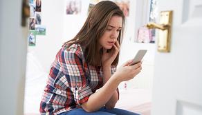 L’amore al tempo dei social: 5 cose a cui fare assolutamente attenzione