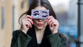 Le 7 cose da non fare mai con lo smartphone