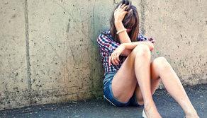 Foto hot su WhatsApp finiscono in rete: incubo per 60 adolescenti