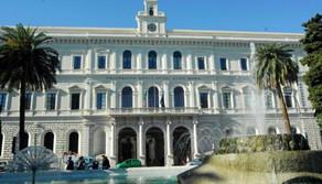 Università, truffa a Medicina: studentessa verbalizza esami mai sostenuti