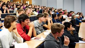 Tasse troppo alte in 1 ateneo su 2, la denuncia di Udu