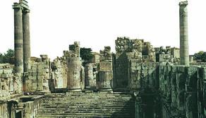 L'evoluzione dell'architettura e della scultura nel mondo ellenistico